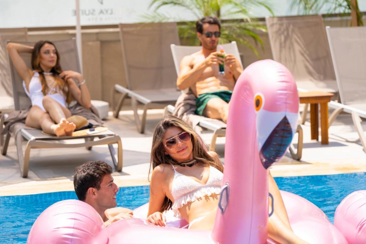 Hotel & (adults Only)